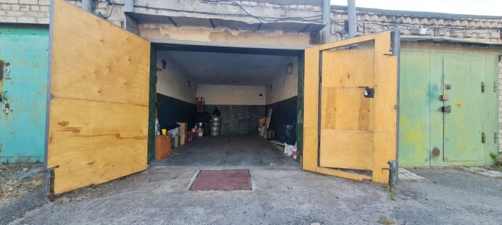 Продаётся гараж в кооперативе "Солнечный" (ул. Измалкова) - фото 1
