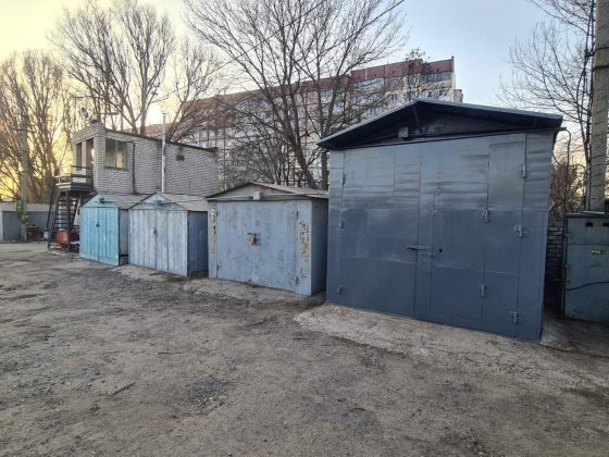 Продам металлический гараж Слобожанське
