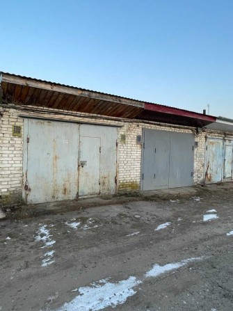 Гараж за бетонкою - фото 1