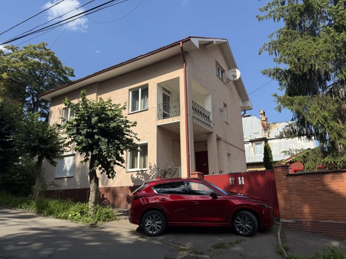 Оренда будинку в центрі міста - фото 1
