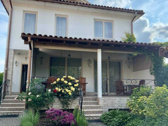 Сдаётся 3-уровневый дом 220 м² 5 соток! фонтан! Одеса