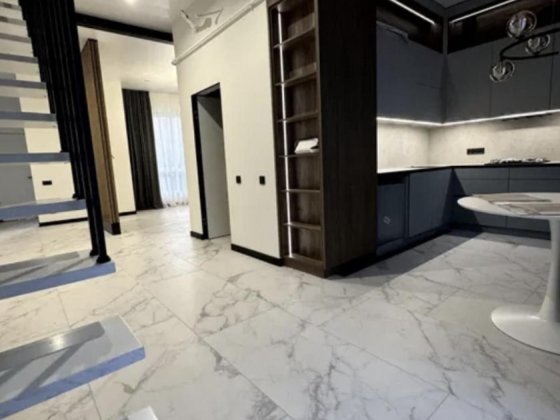 Оренда котеджу Брюховичі в центрі , перша здача