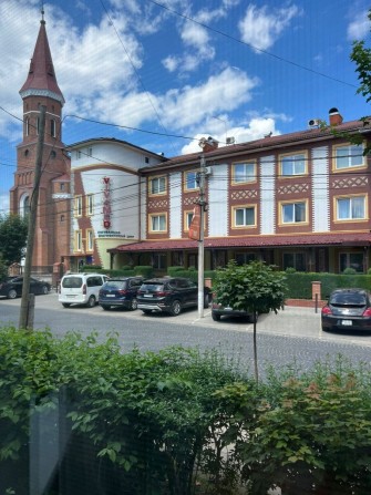 2х кімнатна квартира в центрі Коломиї, з сучасним ремонтом та технікою - фото 1