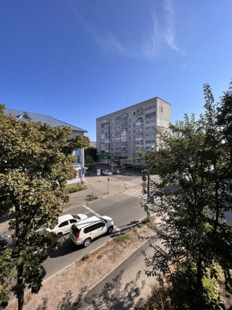 Оренда 1-кімнатної Центр, район Меги,  Ігоря Сердюка, - фото 1