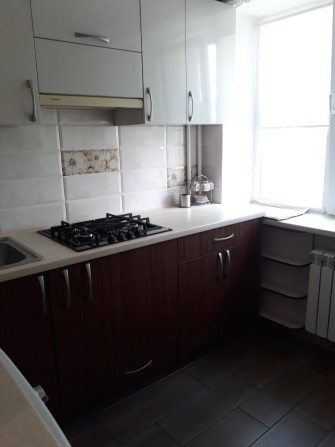 Здам однокімнатну квартиру в центрі - фото 1