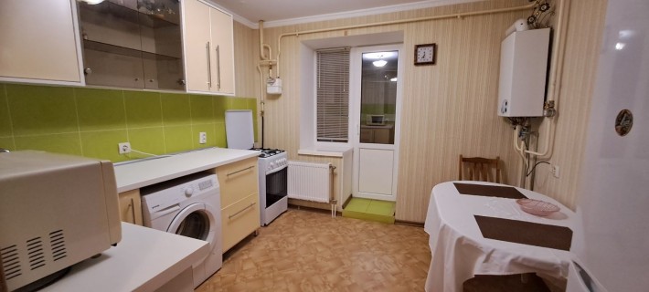 Оренда 1к. квартири в новобудові біля о. Чеха - фото 1