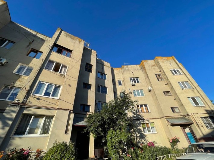 КЛАСНА 3-кім МИРГОРОДСЬКА(дивіться локацію)можл з мал. собачкою з1.09! - фото 1