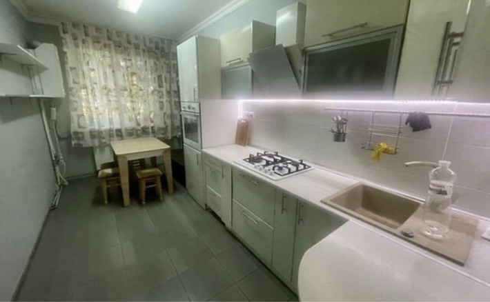 Оренда 3 кімнатноі квартири НОВИЙ РАЙОН ЛЕГОЦЬКОГО ,76 - фото 1