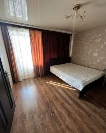 Оренда 1 к. На короткий термін.1 місяць. Р-н 700 річчя - фото 1
