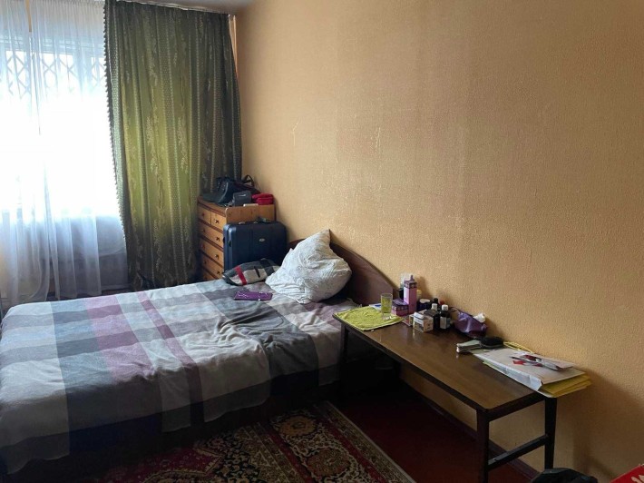 Квартира 2 кімнатна, 1-й поверх, Оболонь, м. Мінська 2 хвилини пішки - фото 1
