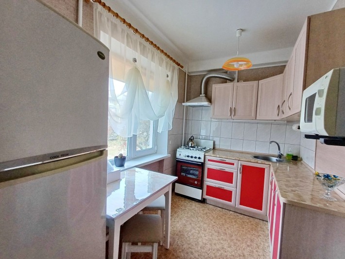 Квартира, 2 кімнати, Полякова, 3-Б, євроремонт - фото 1