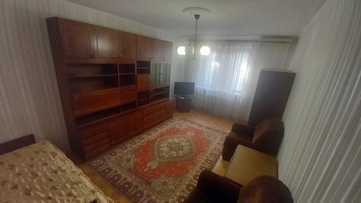 Здам 2-кімнатну квартиру вулиця Соборна 12 біля ДК Суднобудівник. - фото 1