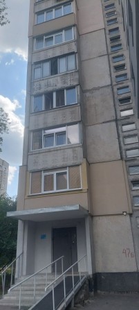 Сдам свою 2х комнатну квартиру в Харькове 5 мин. от метро Масельского. - фото 1