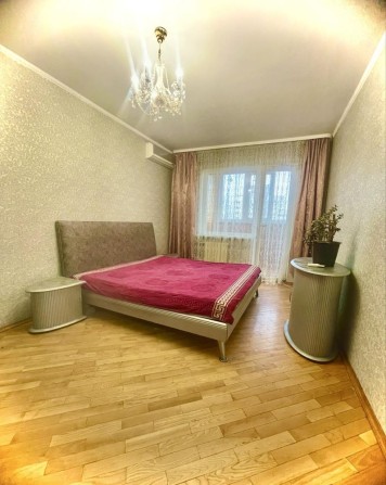 Оренда 2к квартири Київ. Академіка Заболотного 84, м Теремки 10хв - фото 1
