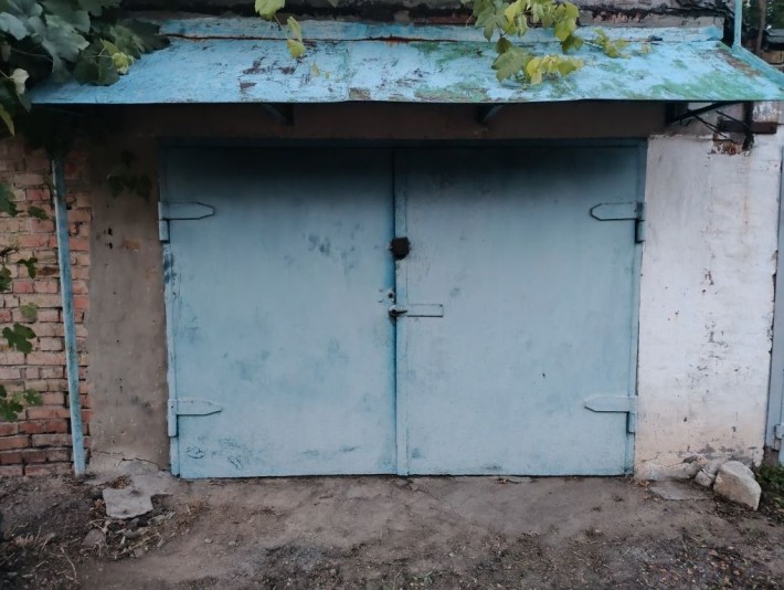 Продам гараж, 5 кооператив, 8 школа - фото 1