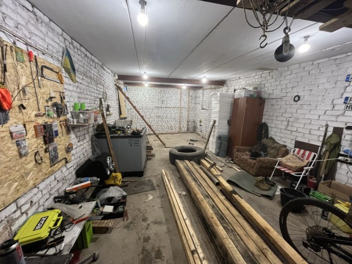 Продам Гараж 4,5м 8,4м - фото 1