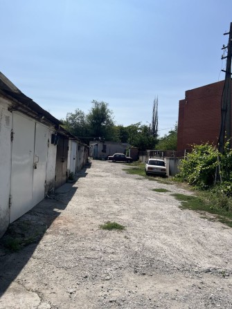 Капитальный гараж в ГСК «Янтарный» ж/м Березинский - фото 1