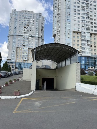Паркомісце ЖК Аквапарк, Шумського 1В - фото 1