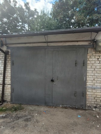 Гараж цегляний 35 м.кв (р-н Галицького перехрестя) з підвалом/ямою - фото 1