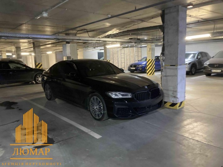 Продаж паркомісця ЖК Авалон на Чорновола - фото 1