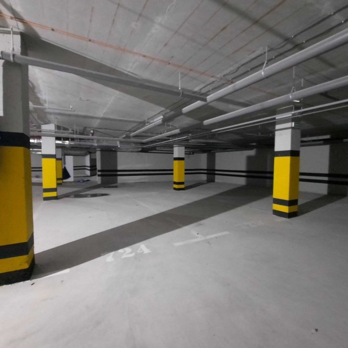 Продам парковочное место, ЖК Маршал/Победа-5 - фото 1