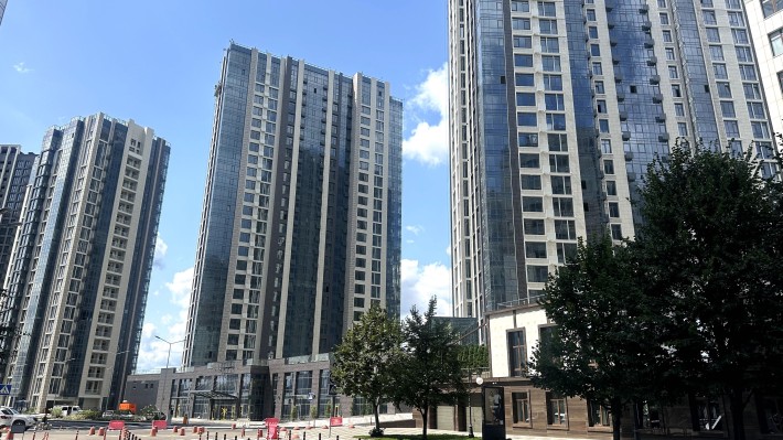 Продаж паркінгу 7 черга, 4 будинок, Андрія Верхогляда 18 - фото 1