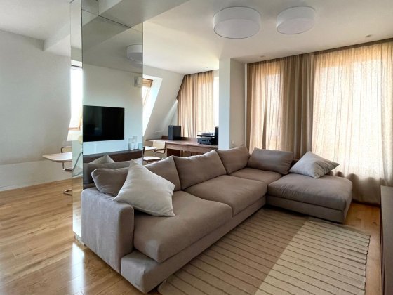 Продається 2-к квартира вул.Березнева14б ЖК Comft Town Київ