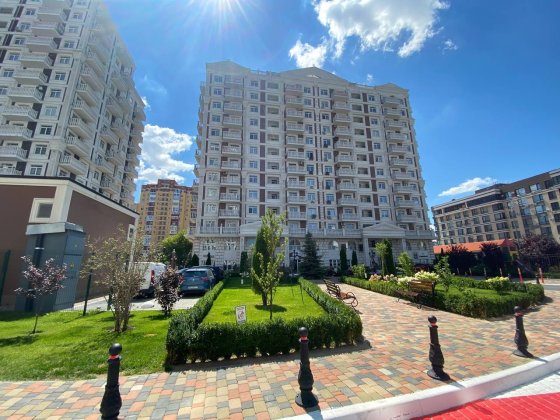 Продаж 2 кімнатної квартири в ЖК Нова Англія, Голосіївський район метро Васильківська Киев