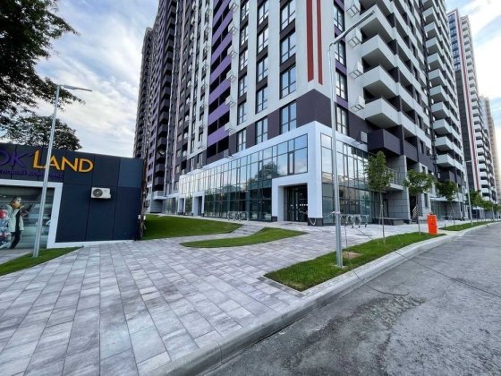 Продаж 3-к квартири просп. Повітряних Сил 56 Київ