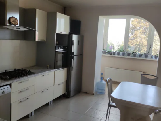 3х к Вузовский/Черниговская. Кирпичный дом. Одесса