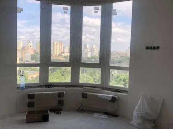 Продаж 3-к квартири вул. Кадетський Гай 8 ЖК Медовий Киев