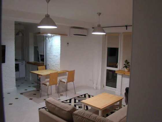 Продаж 3-к квартири по вул. Велика Васильківська 136, пл.64 кв.м. Киев