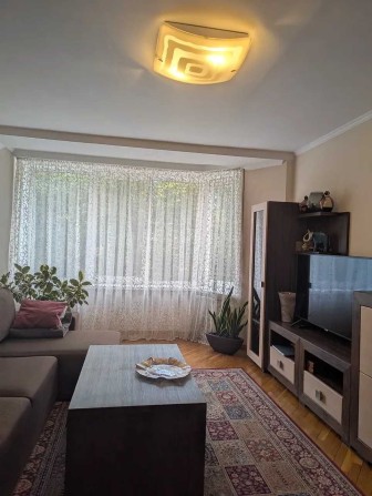 НОВИНКА! 2кім. квартира  біля озера та парку - фото 1