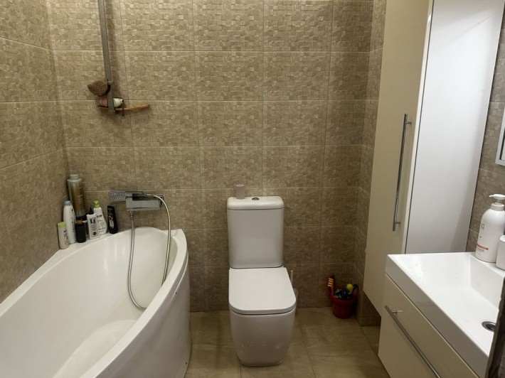 Продам 1 к квартиру у м. Вишневе, 5 поверх, тепла підлога, власник - фото 1