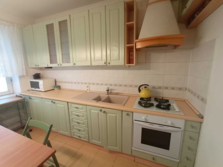 Продаж затишної 3к квартири в місті Бровари, вул. Марії Лагунової, 18 - фото 1