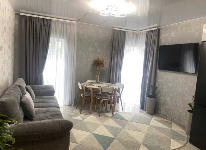 Велика 2кк Хороший ремонт, Податок 2%, єОселя+Сертифікат - фото 1