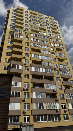 1к. 38кв. БЕЗ %. ЖК Сонячний Привокзальна 2В - фото 1
