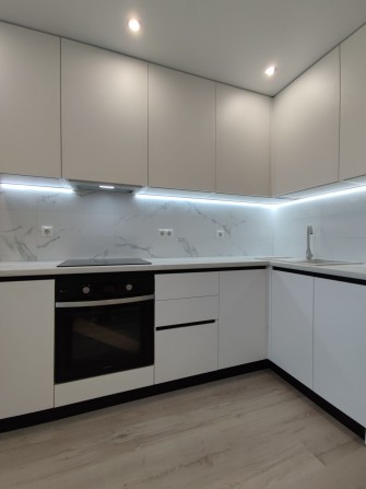 Продається 1 кімн квартира в ЖК Атлант Металургів 35 - фото 1