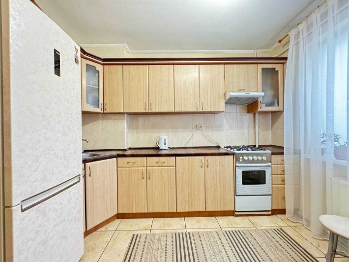 Продається Під Постанови 3 кім. квартира з гарним ремонтом!!! - фото 1