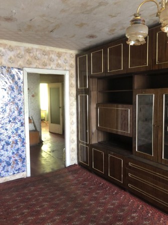 м. Біла церква Киівщина. Продаємо нестандартну 3-и кімнатну квартиру. - фото 1