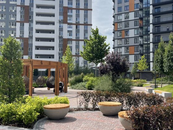 Продаж просторої однокімнатної квартири Вишневе