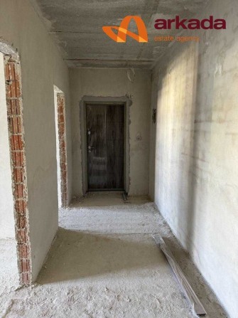 3-кім 81м2 видова квартира на міське озеро - фото 1