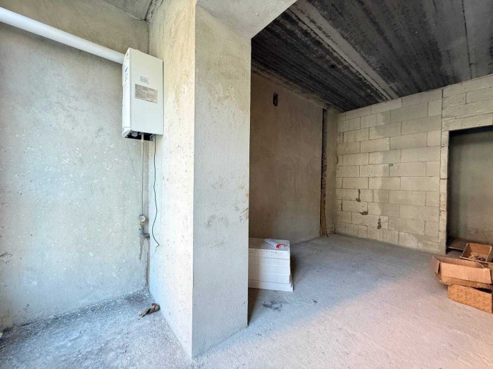 велика 1 кім квартира поруч парку та озера за 38 000$ - фото 1