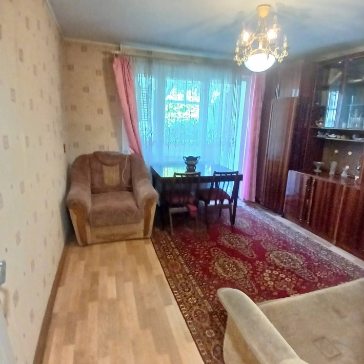 Терміновий продаж 2 кімн квартири по вул Чорновола поруч парку - фото 1