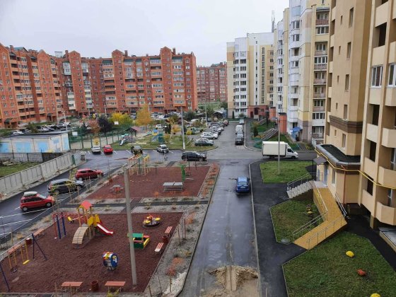 Продам 2-кім. квартиру 80,9 кв.м від власника, Бориспіль, вул. Йови, 1 Борисполь