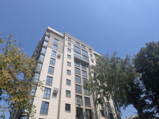 Продаж 1 кімн квартири (півторачка) з частковим ремонтом в центрі Ивано-Франковск