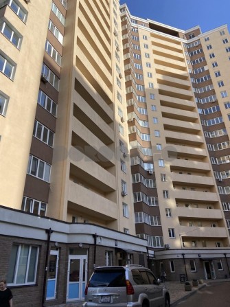 Продаж великої 2 к квартири 67 м2!! в центрі м. Вишневе - фото 1