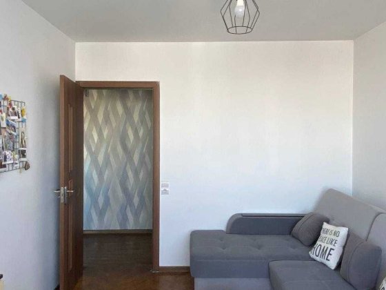 Продам 3 х комнатную три кімнатну Кваритиру Вишневе ЦЕНТР Ремонт хор 2 Вишневое