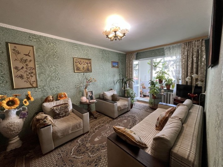 Терміново Продам 2-кімнатна Центр з панорамним видом - фото 1