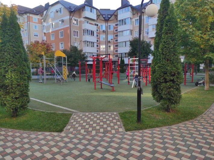 Продаж 1-кімнатної квартири з електроопаленням, меблями та технікою - фото 1